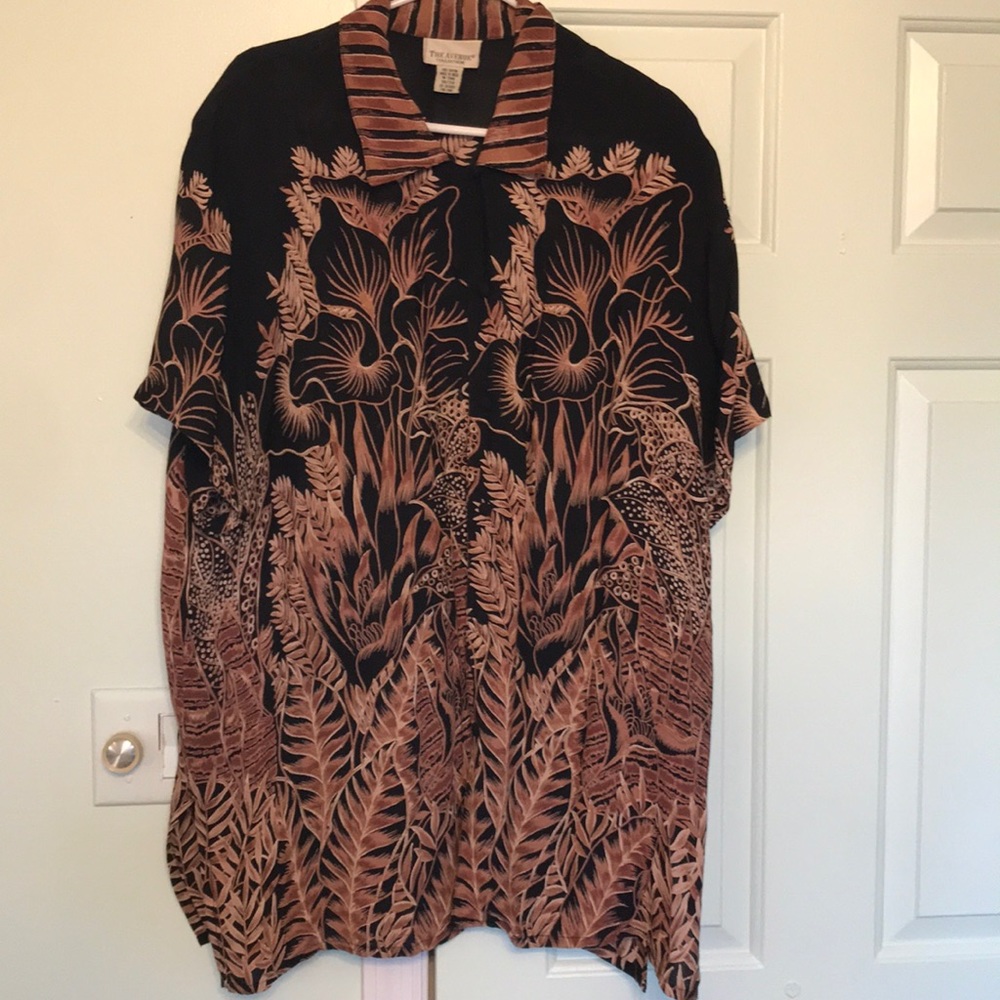 The Avenue Collection Blouse